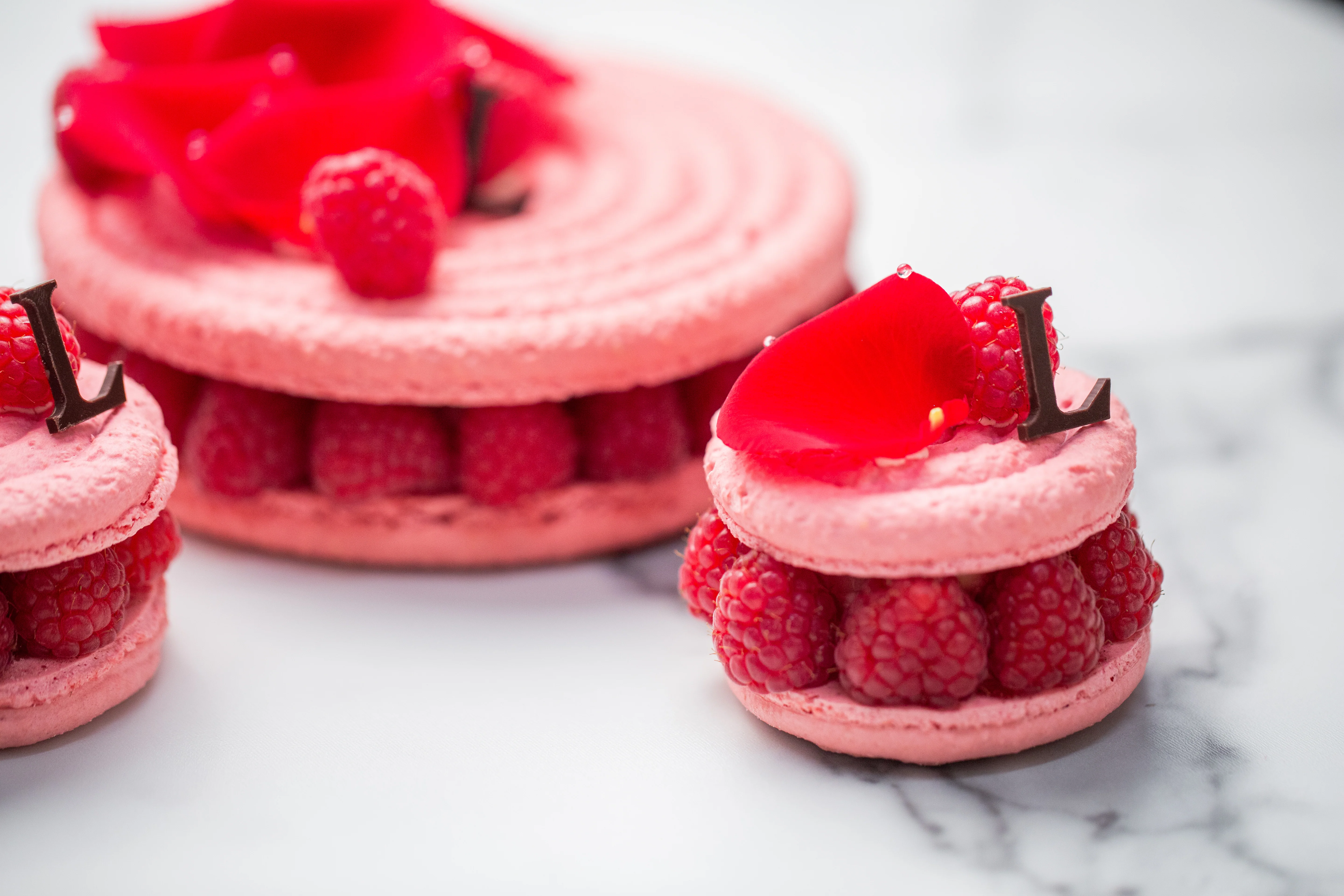 Ispahan - 4/6 parts - Image 2